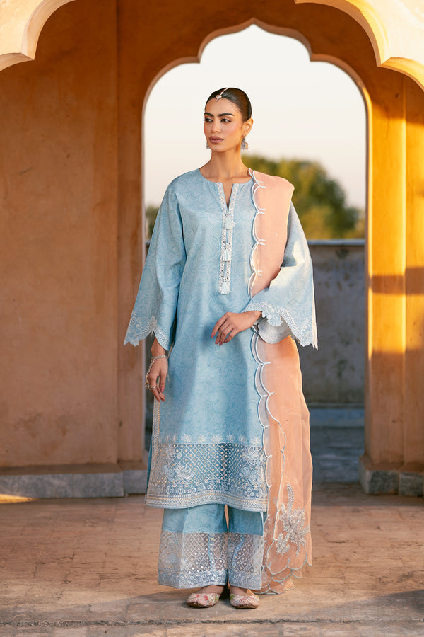 3 Piece - Premium Embroidered Lawn Suit - DE - 01